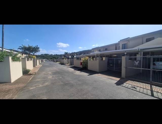 4 BEDROOM PROPERTY TO RENT IN OAKLANDS